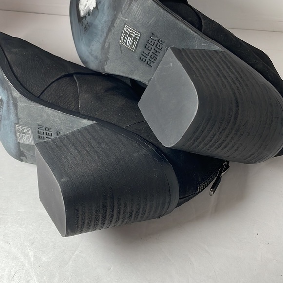 7.5 EILEEN FISHER SHOE BOOTS Black Suede Cross Strap Back Zip Block Heel Booties - Picture 6 of 14